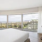 Eurostars Oasis Plaza Hotel 4*