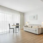 Hotel Eurostars Oasis Plaza 4*