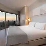 Eurostars Oasis Plaza Szálloda