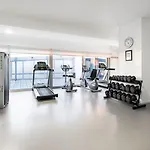 Eurostars Oasis Plaza Hotel
