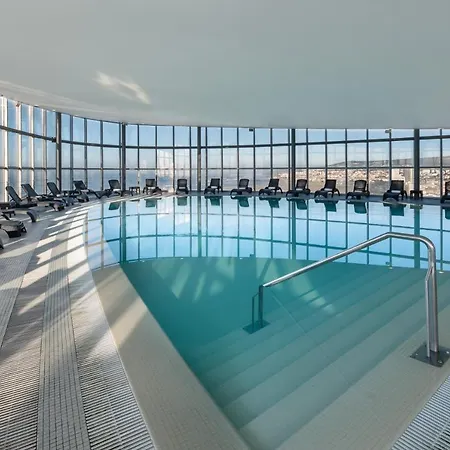 Otel Eurostars Oasis Plaza 4*