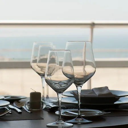 Eurostars Oasis Plaza Otel 4*