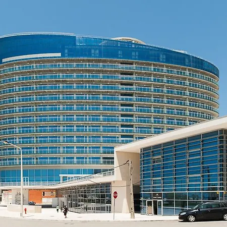 Eurostars Oasis Plaza 4* Фигейра-да-Фош