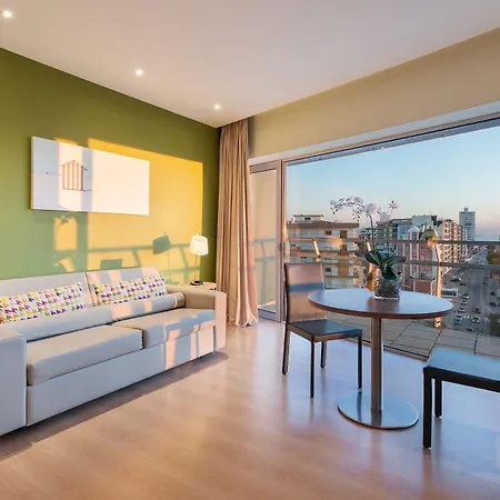Eurostars Oasis Plaza Otel