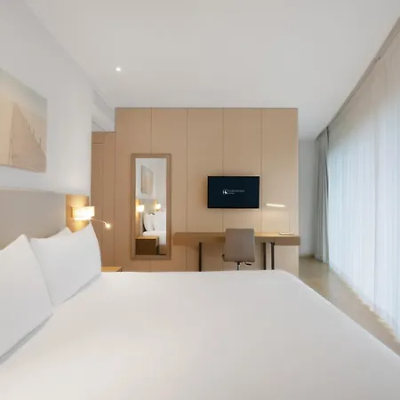 Eurostars Oasis Plaza Отель 4*