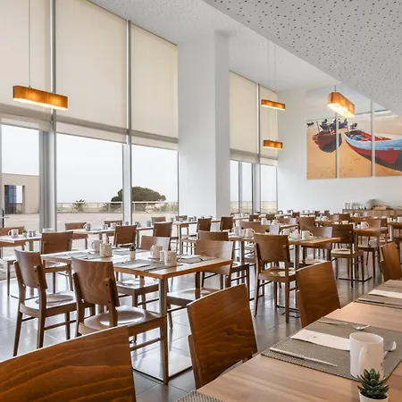 Eurostars Oasis Plaza 4*