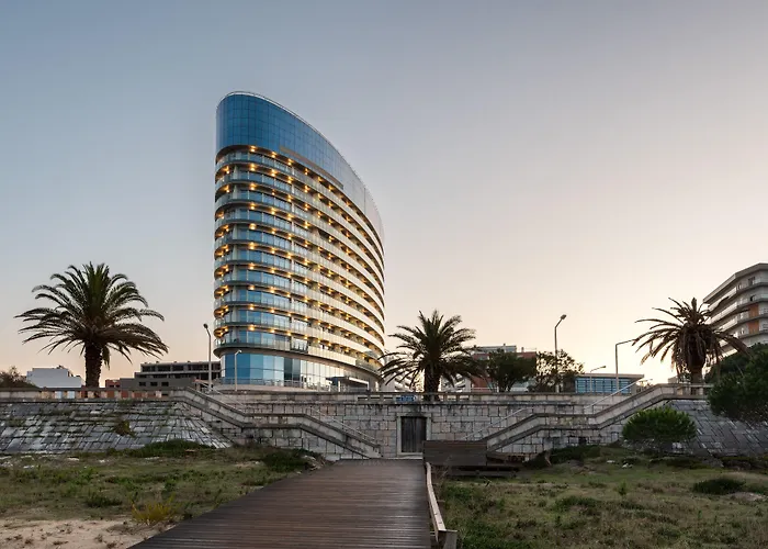 Eurostars Oasis Plaza Hotell